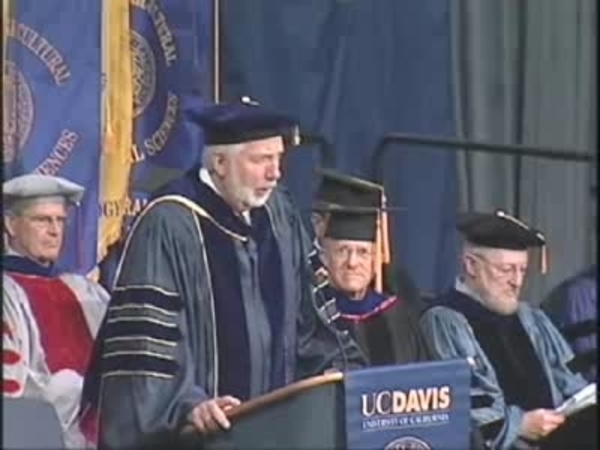 2009 - Mary Nichols Speaks at the College of Agricultural and Environmental Sciences Commencement