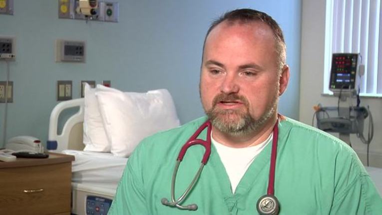 Critical Care Nurse—Career Q&A: Professional Advice and Insight