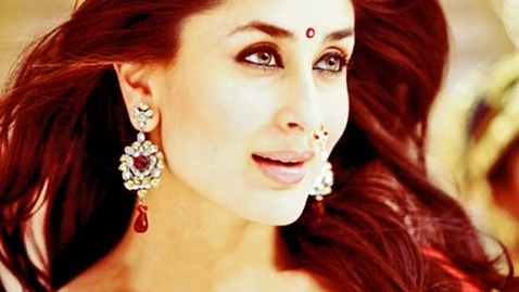 Thumbnail for entry &quot;Chammak Challo Full Song&quot; Video &quot;Ra One&quot; | ShahRukh Khan | Kareena Kapoor