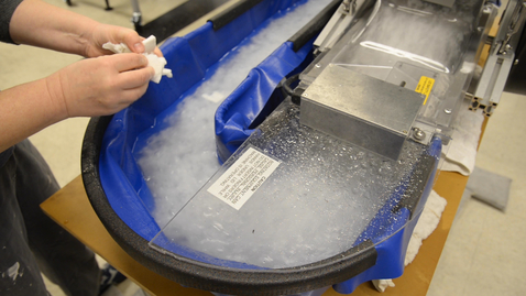 Thumbnail for entry Preparing the Fiber for Papermaking in the Preservation Lab