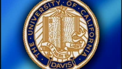 Thumbnail for 2011-06-10_COMM_Bio-Sci-Commencement
