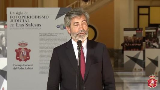 Vídeo Inauguración de la exposición 'Un siglo de fotoperiodismo judicial en las Salesas'