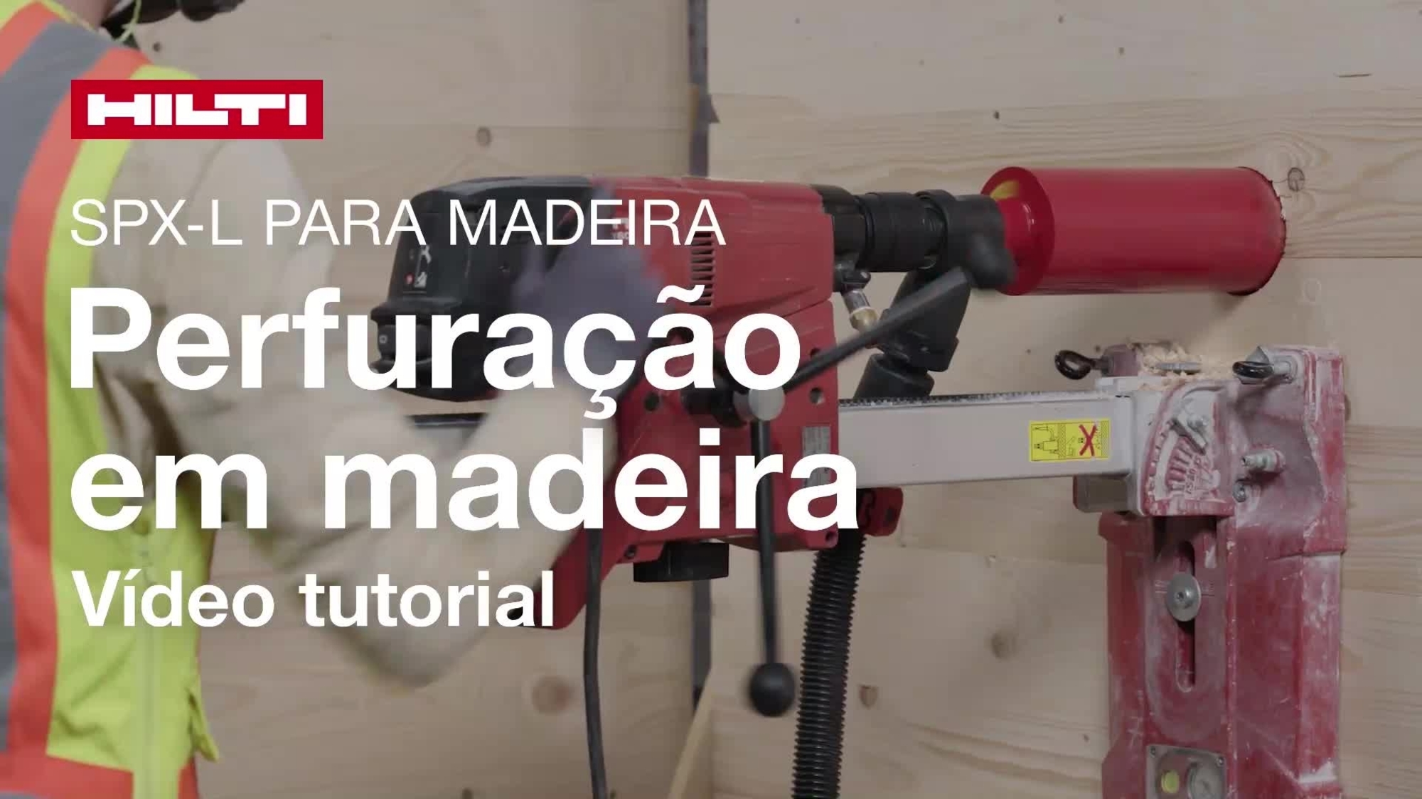 Vídeo instrutivo sobre como utilizar a SPX com coluna na perfuração diamantada com a SCX-L para madeira.
