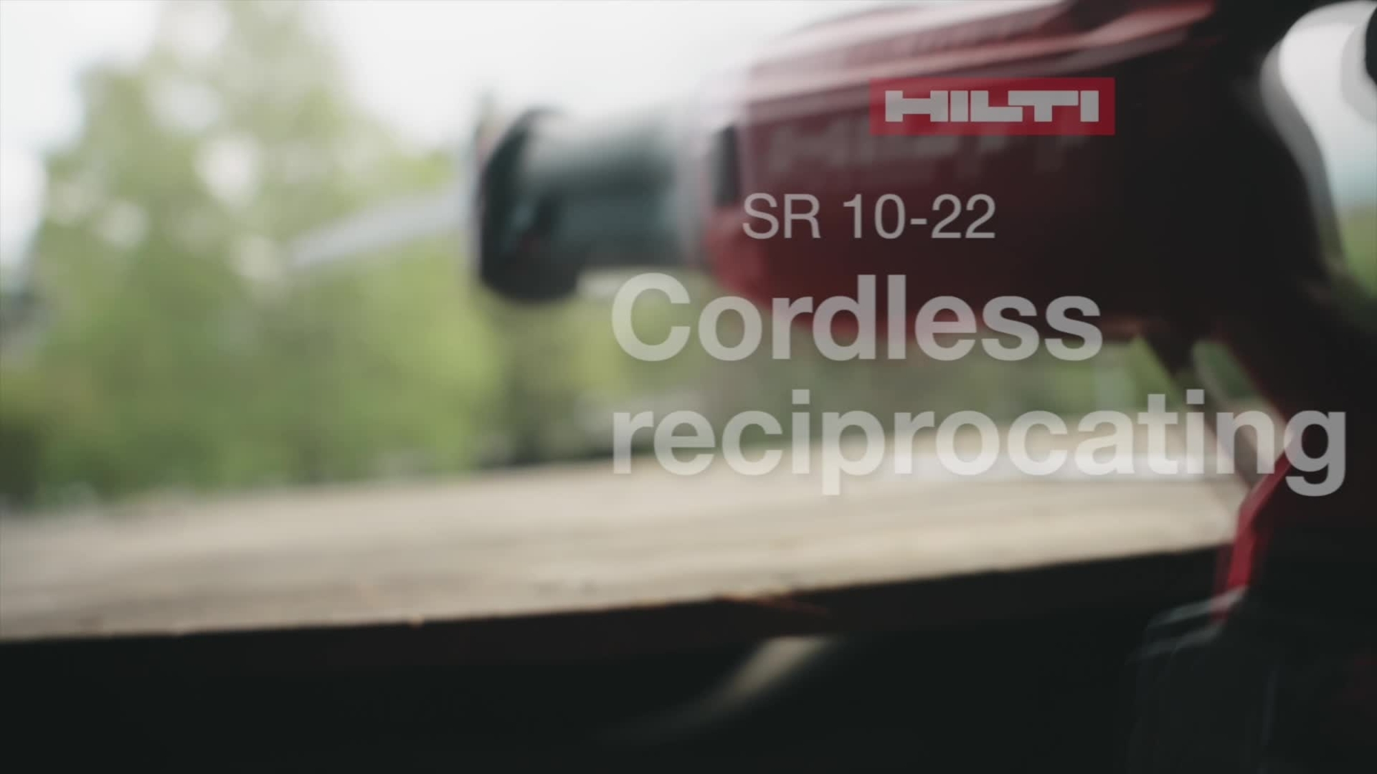 Vídeo promocional de la sierra de sable SR 10-22 En este vídeo se muestra cómo funciona la sierra de sable SR 10-22, así como sus características y ventajas.