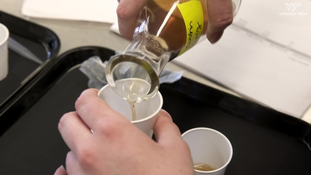 Food science researchers conduct sensory study on aging characteristics of American whiskeys