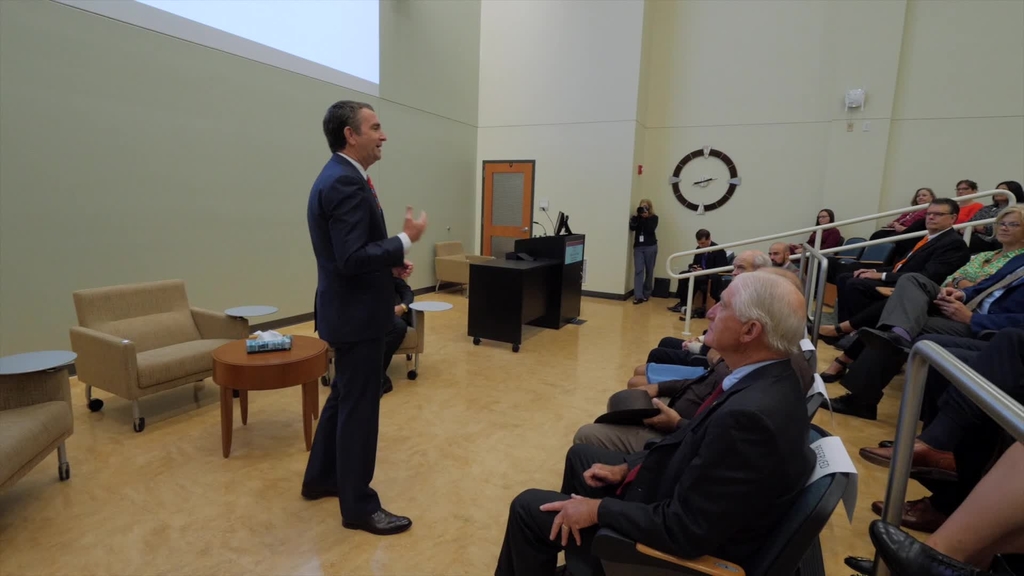 Virginia Gov. Ralph Northam visits VTC School of Medicine to talk to students about the opioid crisis