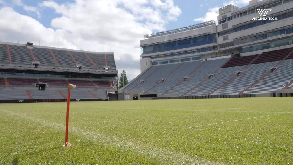 Setting up Virginia Tech's spring 2023 commencement