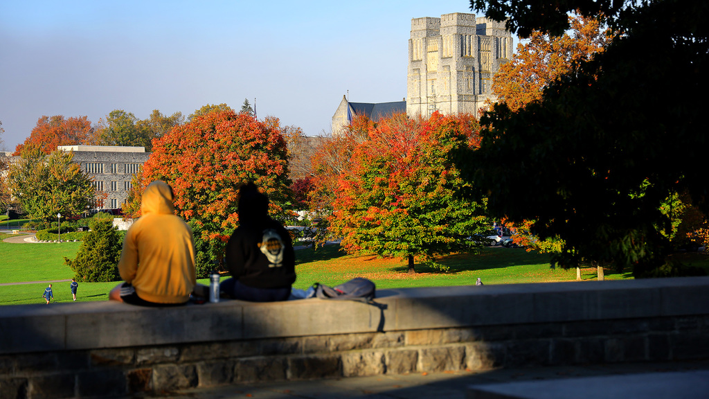 Autumn color adorns Blacksburg campus