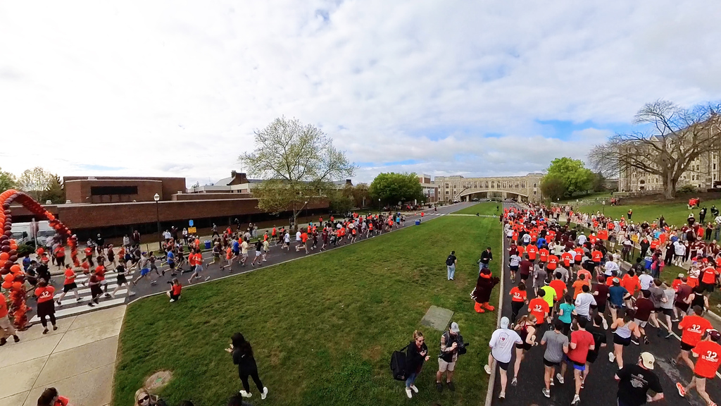 Hokies celebrate reunion, fun, and remembrance during busy spring weekend