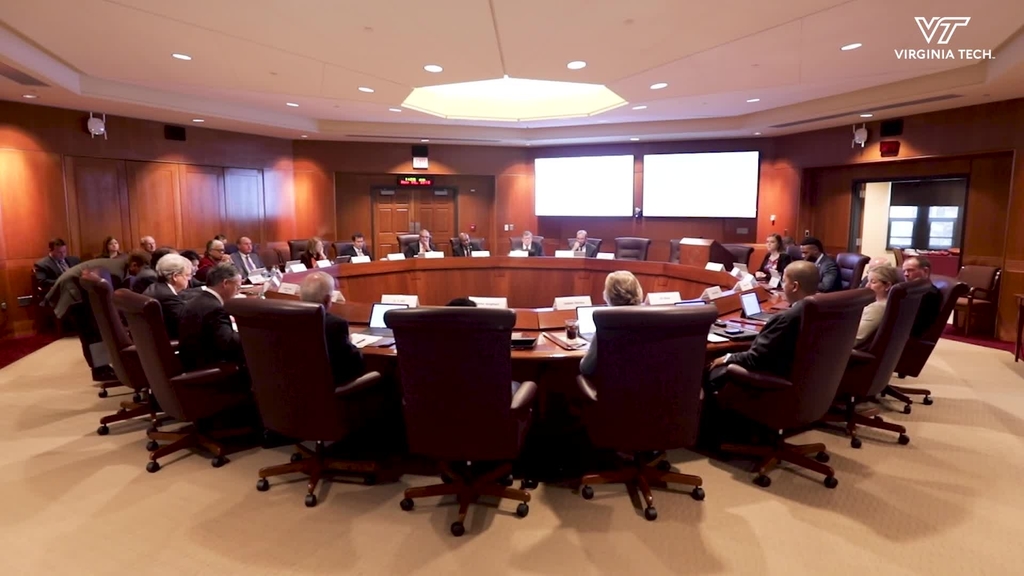 Applications being accepted for student representatives to Board of Visitors