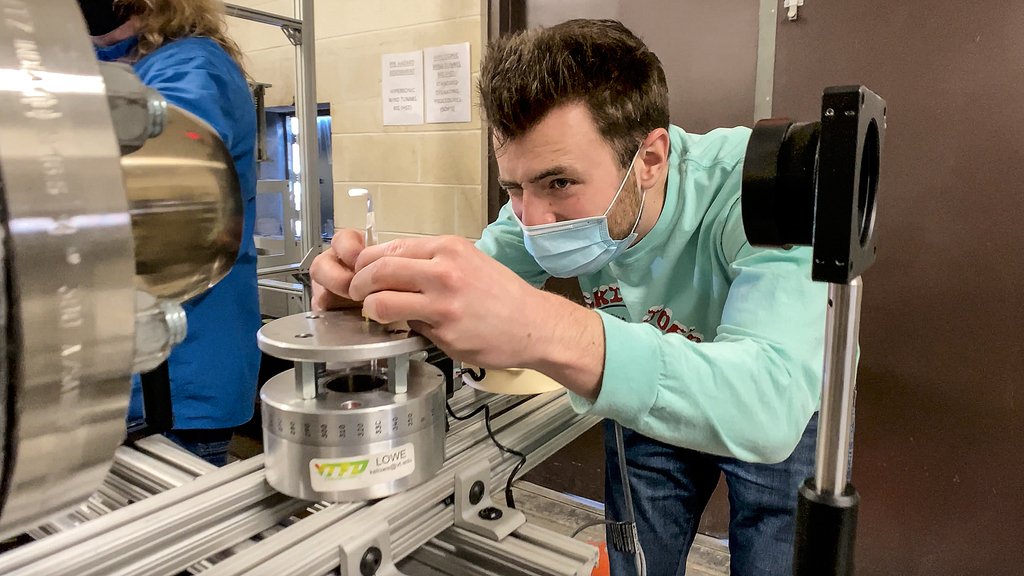 Researching sand ingestion within jet engines