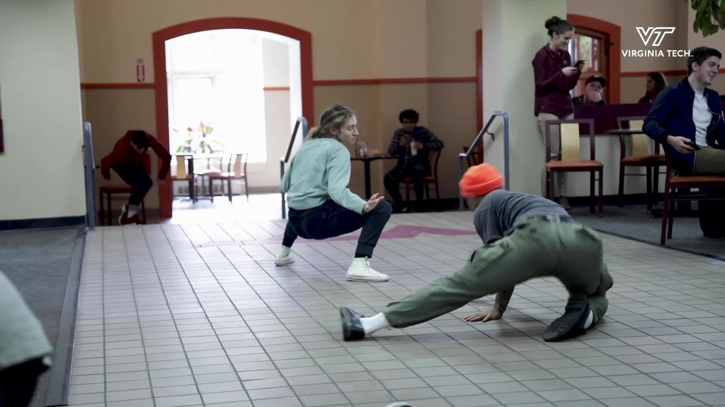 Dance company surprises diners at Owens Food Court