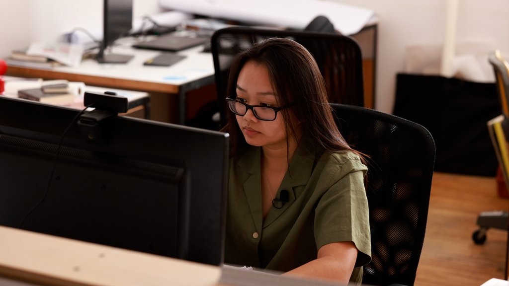 Architecture student in Northern Virginia embraces deaf community in design and in life