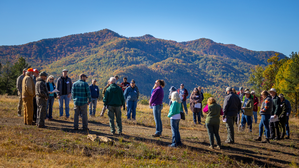 CNRE hosts Fall Forestry and Wildlife Field Tour