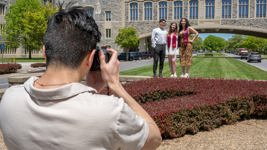 Class of 2022 gets camera-ready