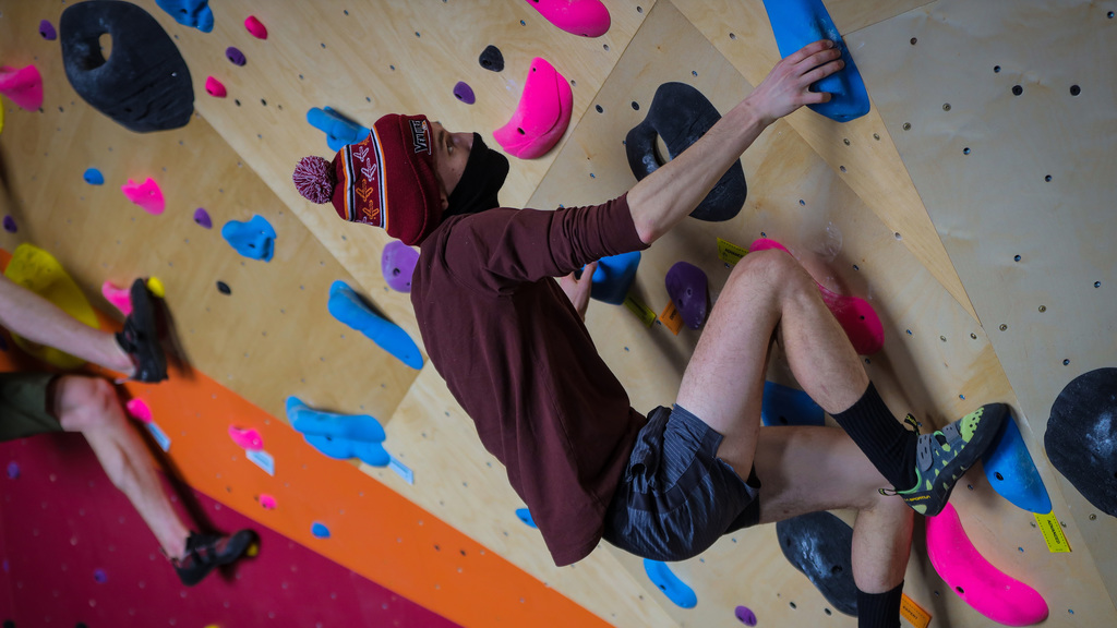 Venture Out opens new bouldering wall