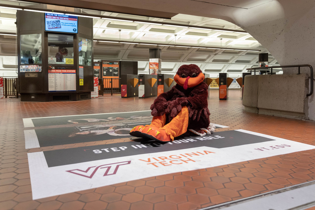 HokieBird heads to D.C. on business, runs into fellow Hokies