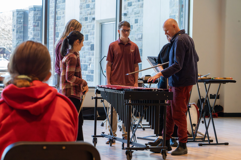 Students find their rhythm with Sō Percussion