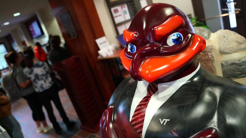 Hundreds of Hokies Suit Up for Career Outfitters One-day Event