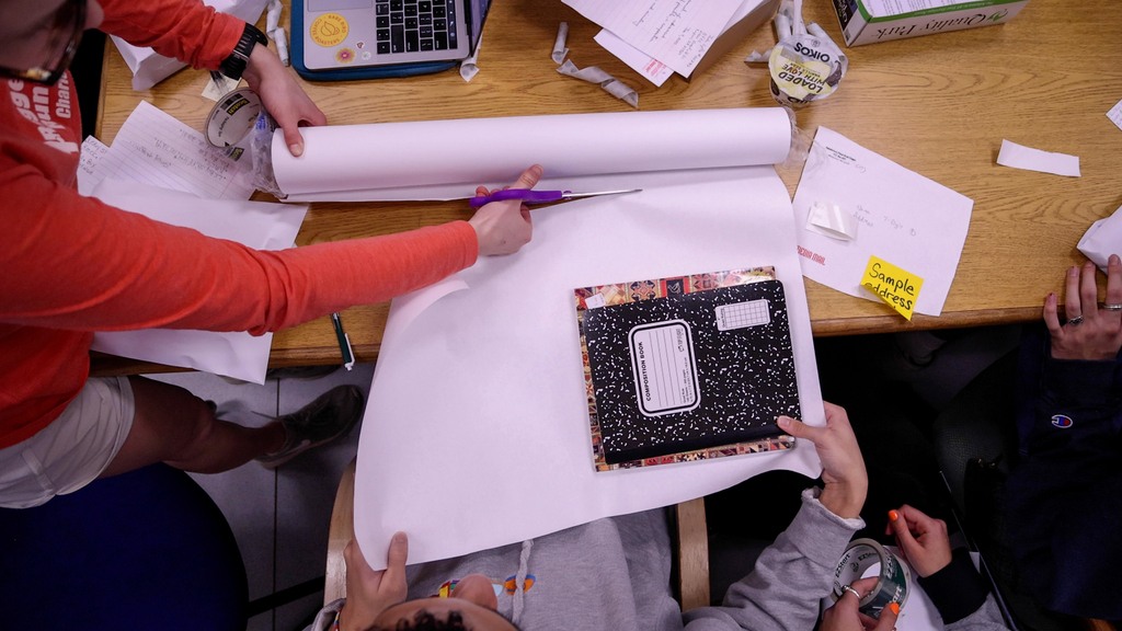 Students provide solace to incarcerated people through book donations