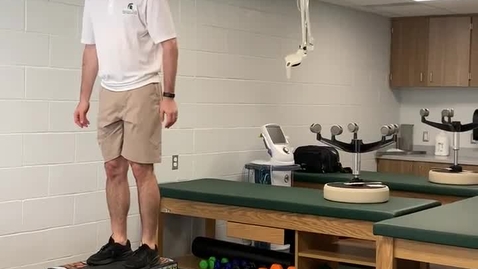 Thumbnail for Lateral landing (lateral drop landing)
